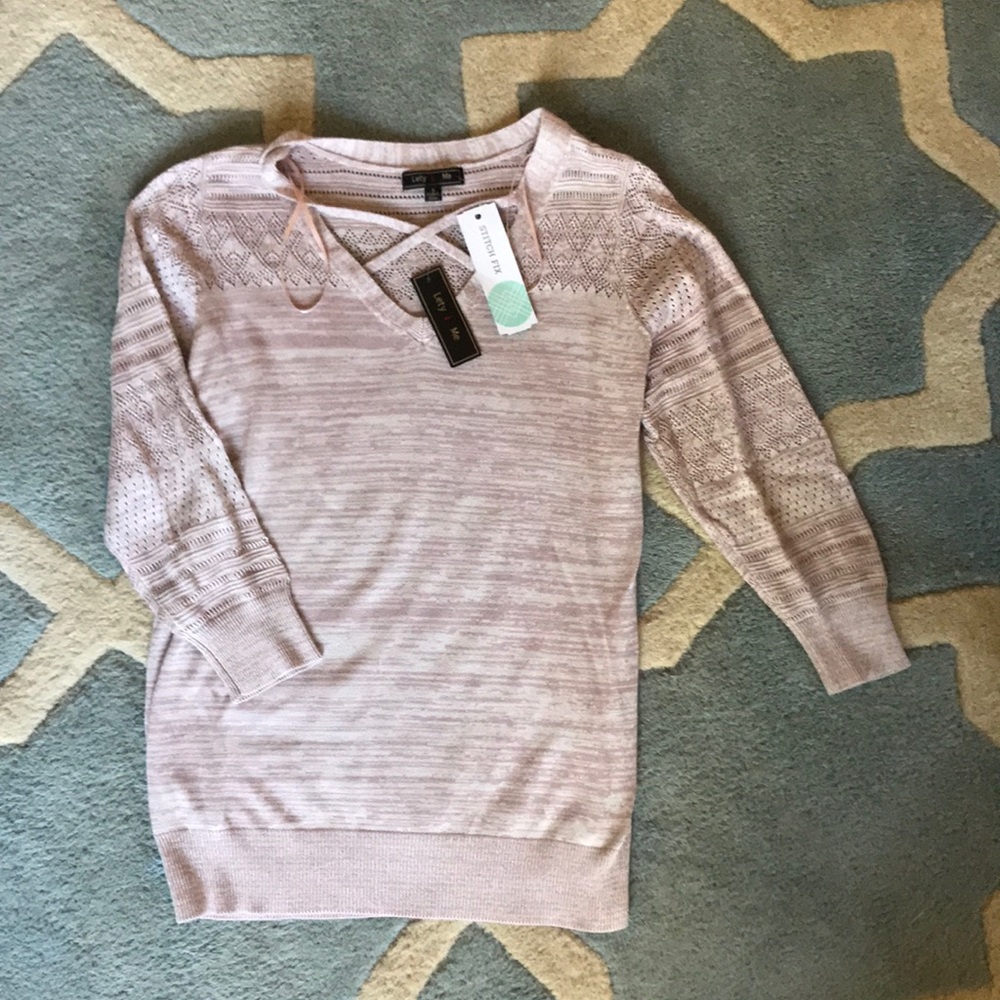 Light purple pullover. Lety & Me brand